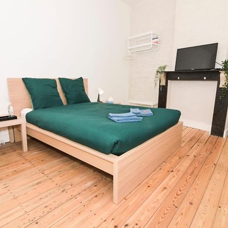 Cozy And Confortable Room Near Brussels Central Station Exteriör bild
